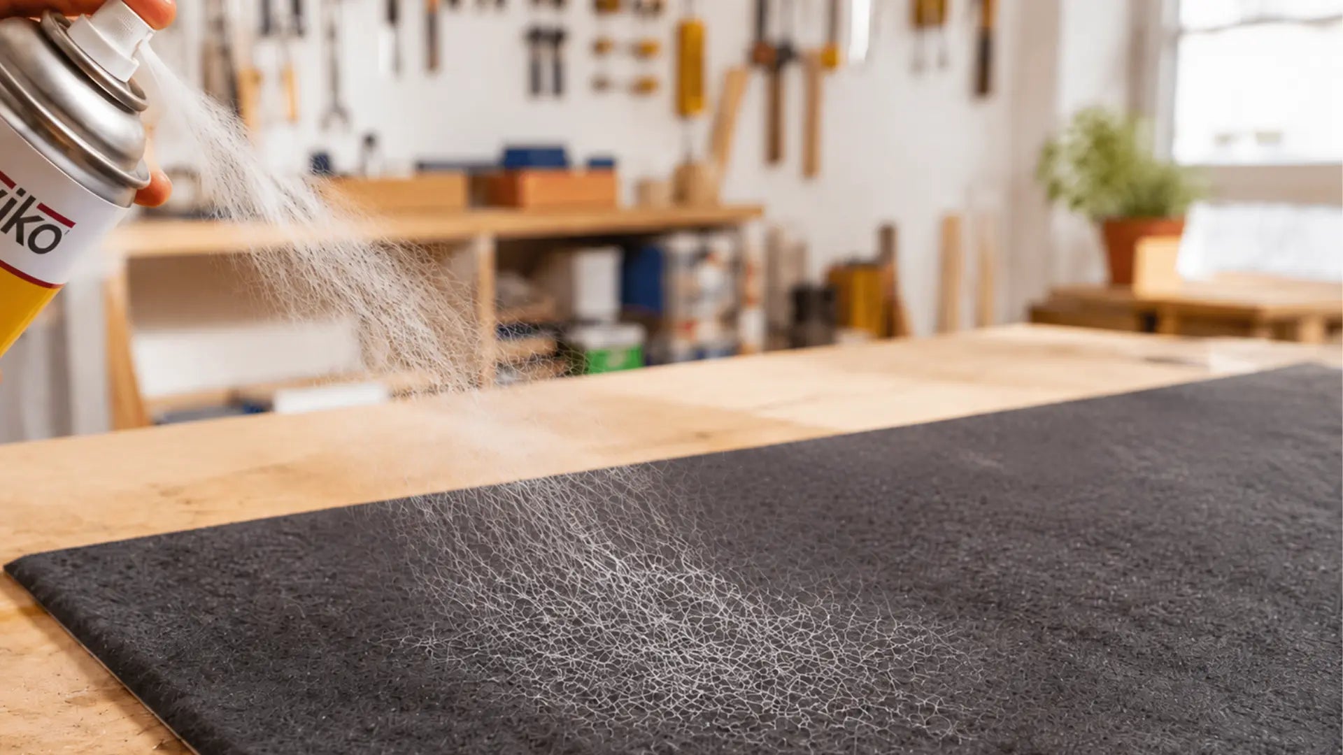 Spraybond HT _ GLUETEC & WIKO