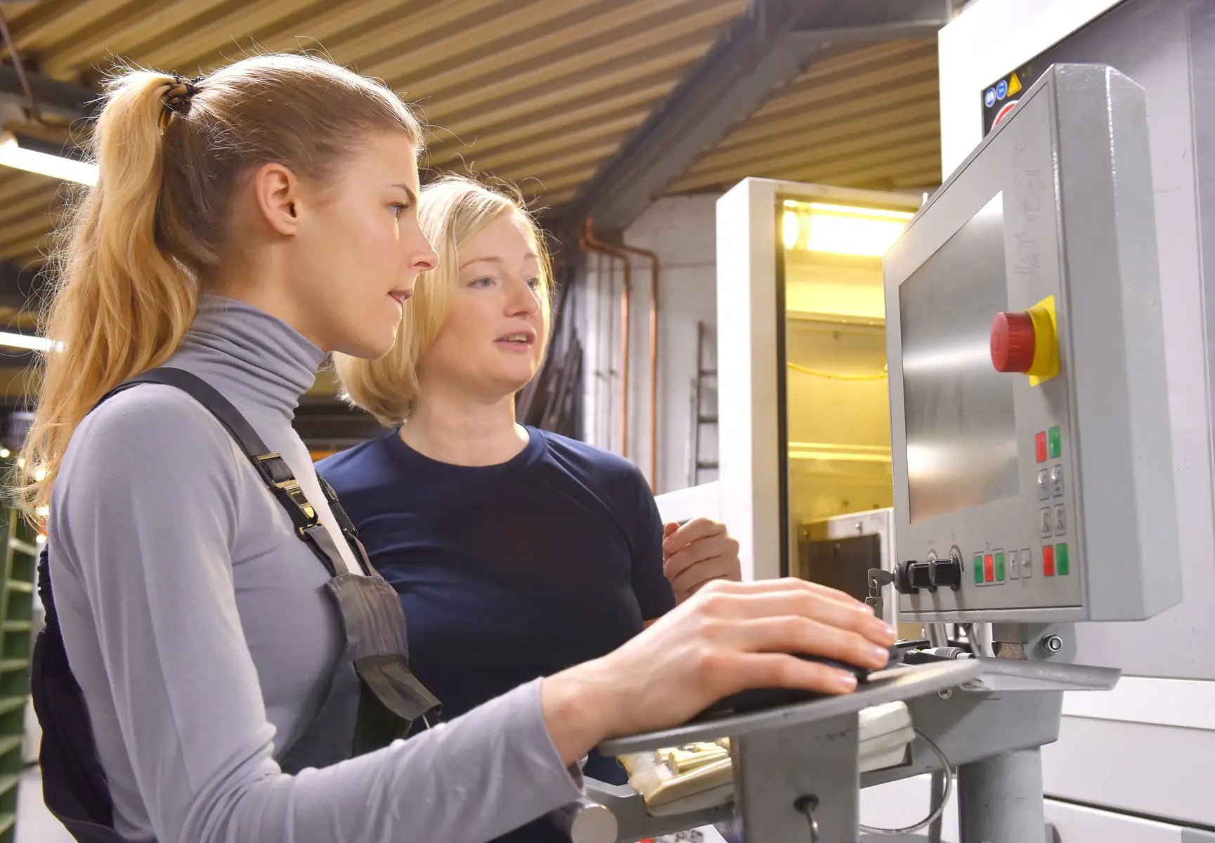 Studentin Praktikum - GLUETEC & WIKO
